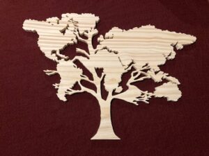 arbre monde en pin 70X50cm